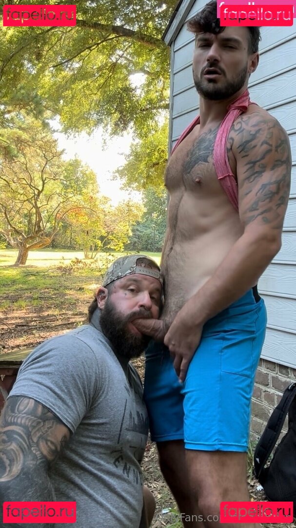 freedurden Onlyfans Photo Gallery 