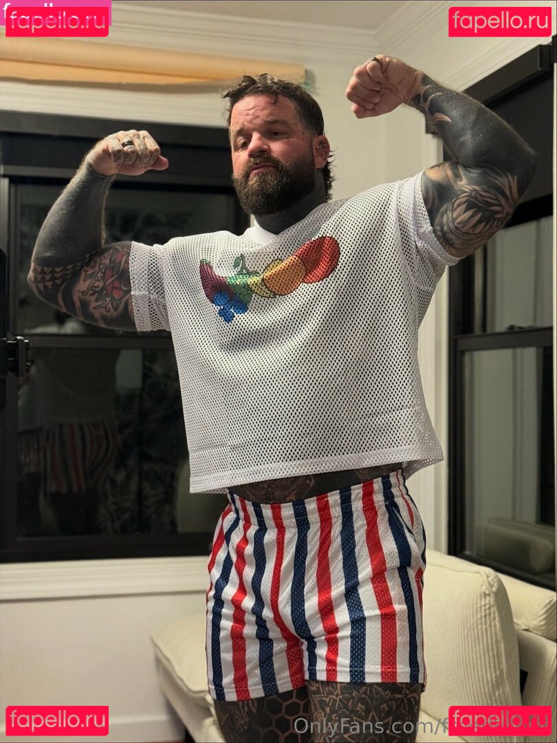 freedurden Onlyfans Photo Gallery 