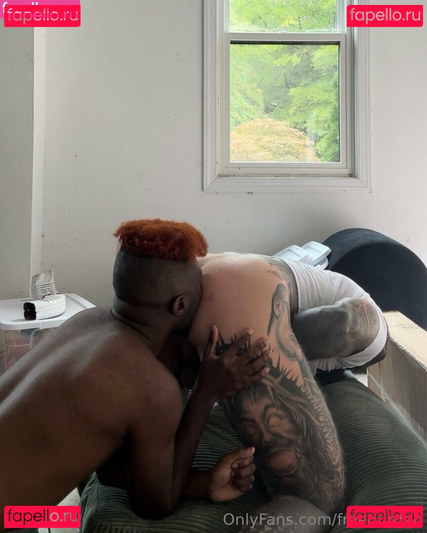 freedurden Onlyfans Photo Gallery 