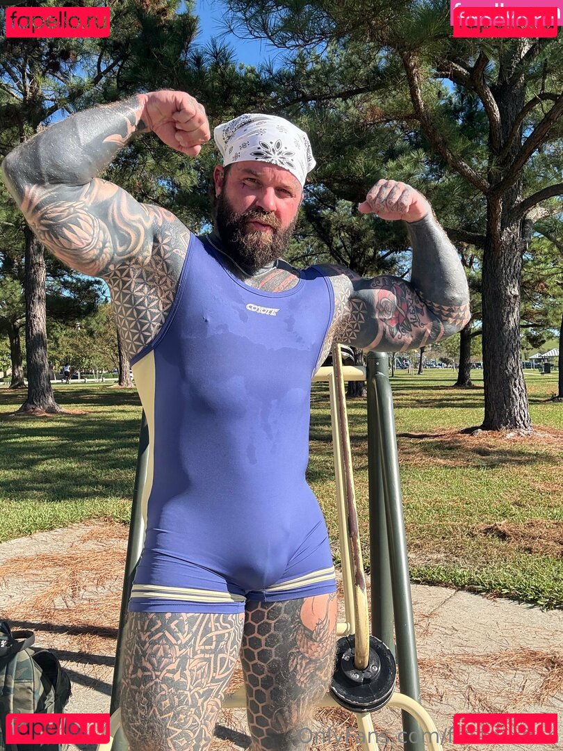 freedurden Onlyfans Photo Gallery 