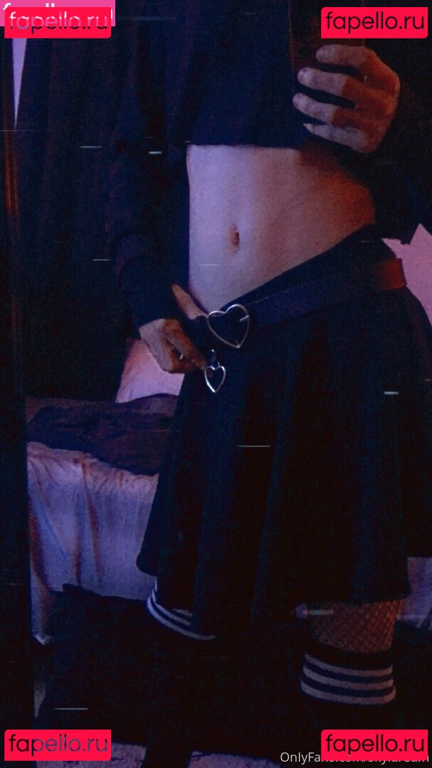 skylaredm / skylaredm_ Onlyfans Photo Gallery 