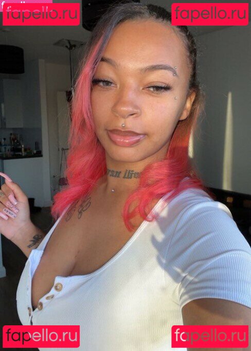 AaliyahBhadxx Onlyfans Photo Gallery 