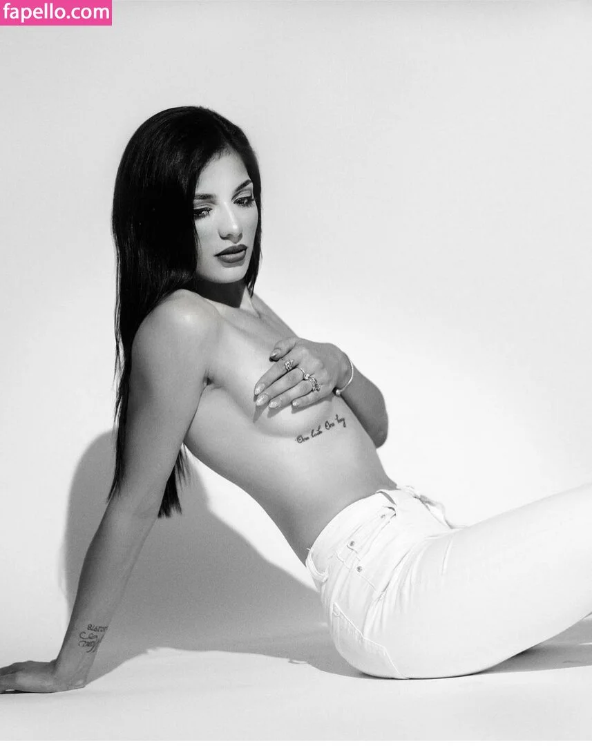 nicolol Onlyfans Photo Gallery 