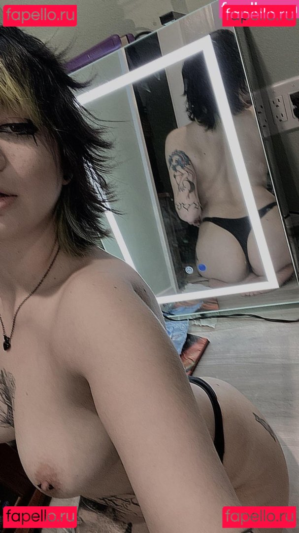 Gremlinbxtch / gremlincxnt Onlyfans Photo Gallery 