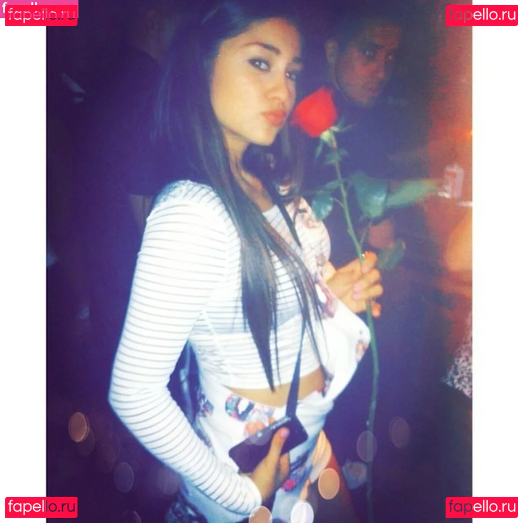 Yvette Monreal Onlyfans Photo Gallery 