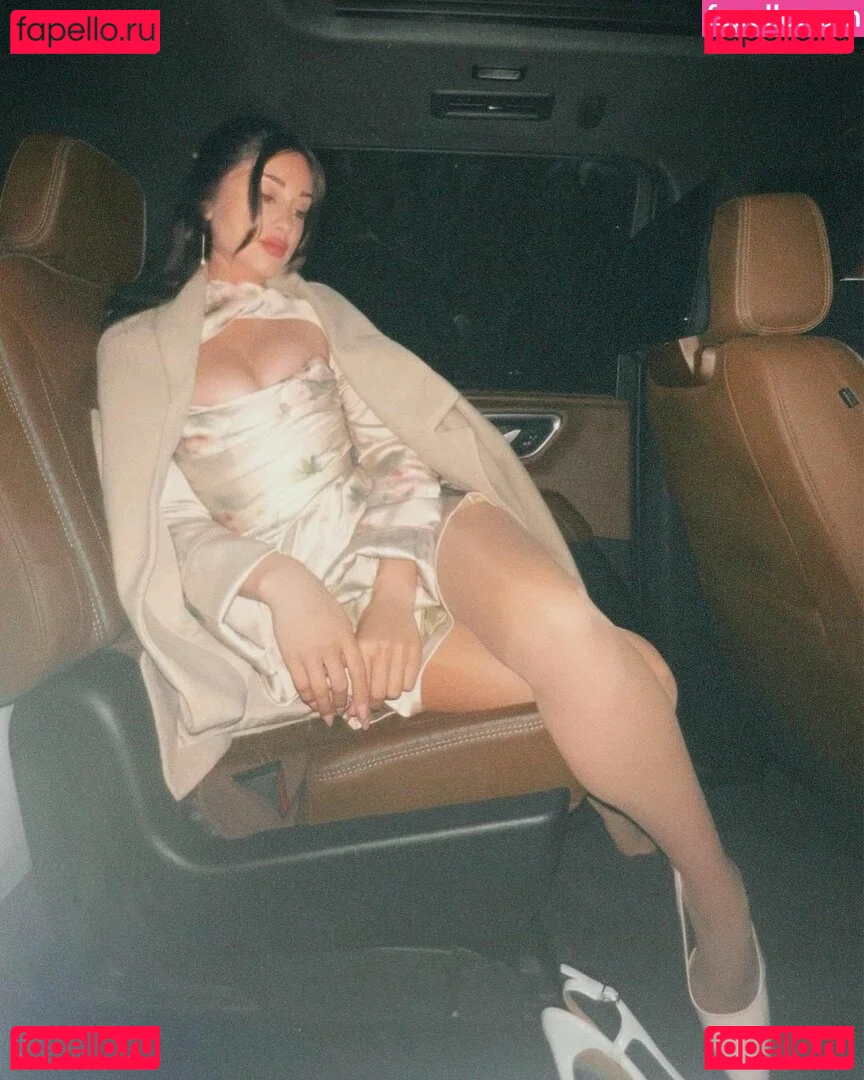 Yvette Monreal Onlyfans Photo Gallery 