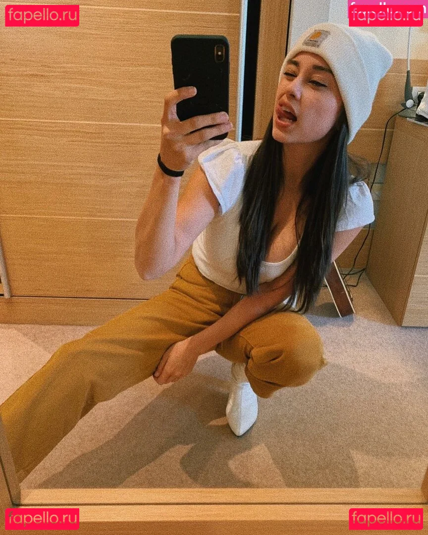 Yvette Monreal Onlyfans Photo Gallery 