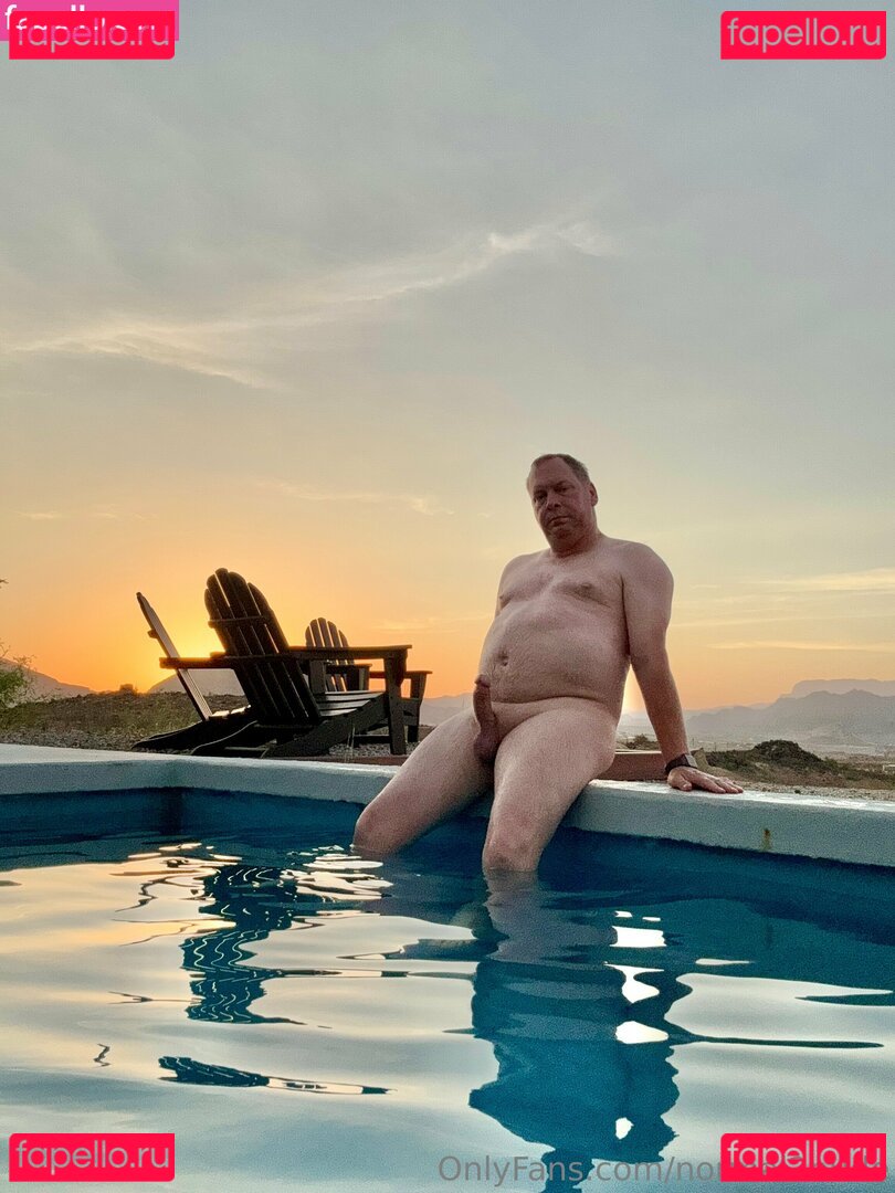 hubs.life_ / normal2nude Onlyfans Photo Gallery 