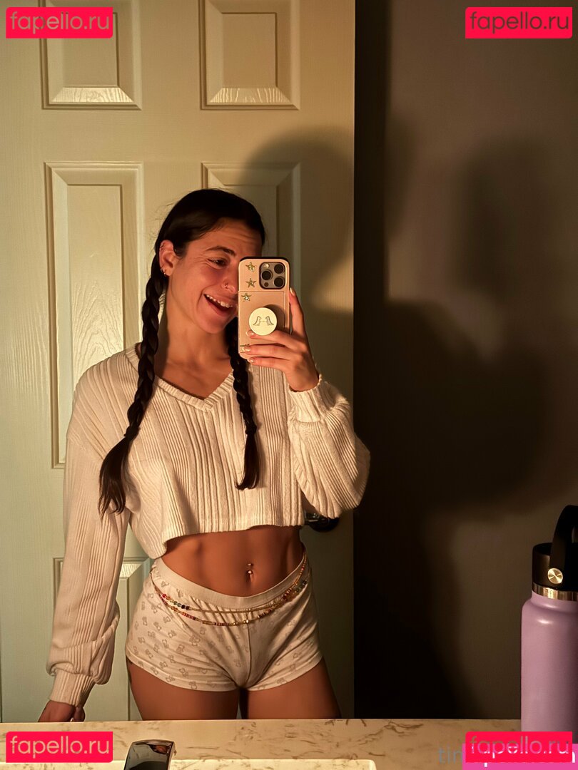 666prudence / Tinyprudence Onlyfans Photo Gallery 