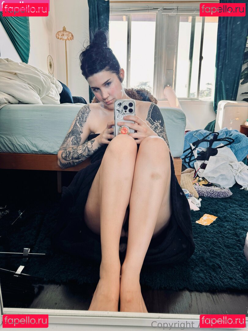 Arryn Zech / arryn / arrynzech Onlyfans Photo Gallery 