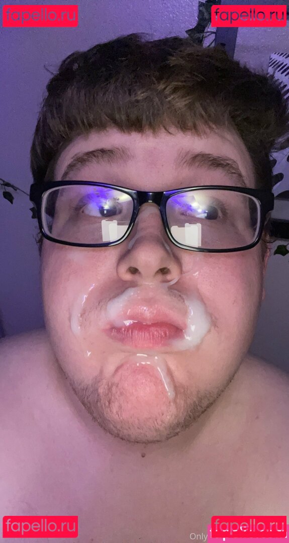 chubbysucker / massivesigh Onlyfans Photo Gallery 