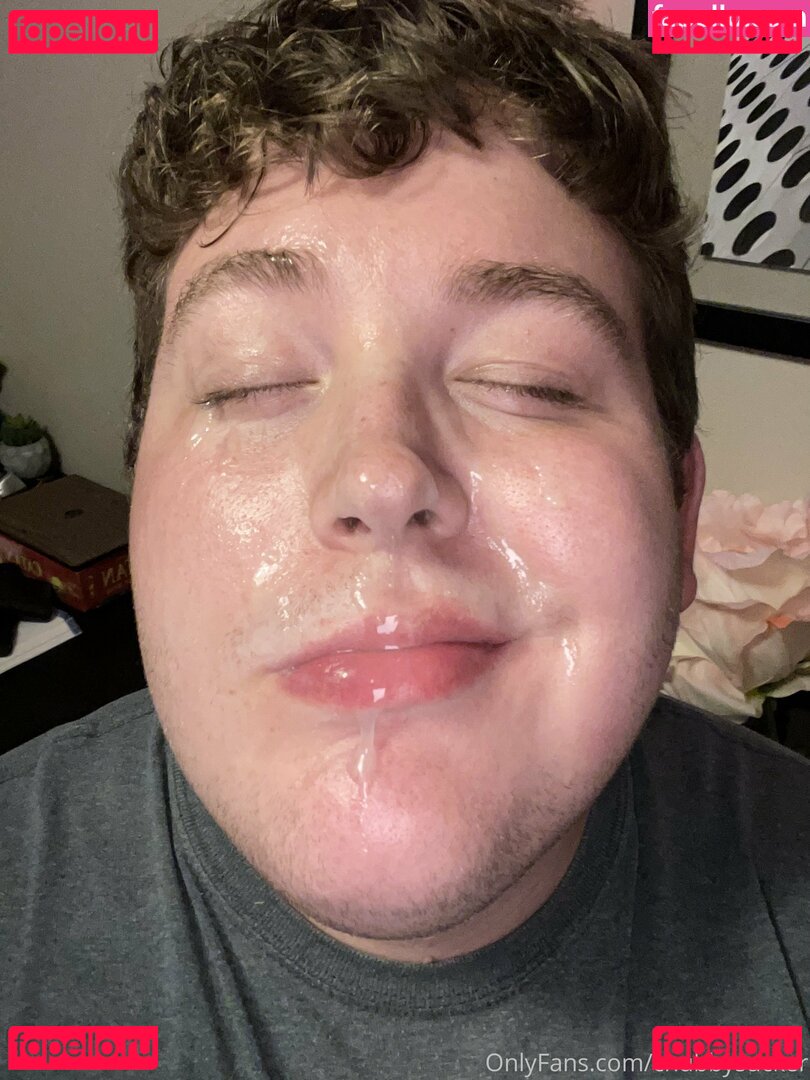 chubbysucker / massivesigh Onlyfans Photo Gallery 