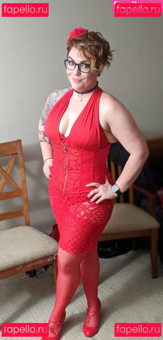 irisreigns / irisreins Onlyfans Photo Gallery 