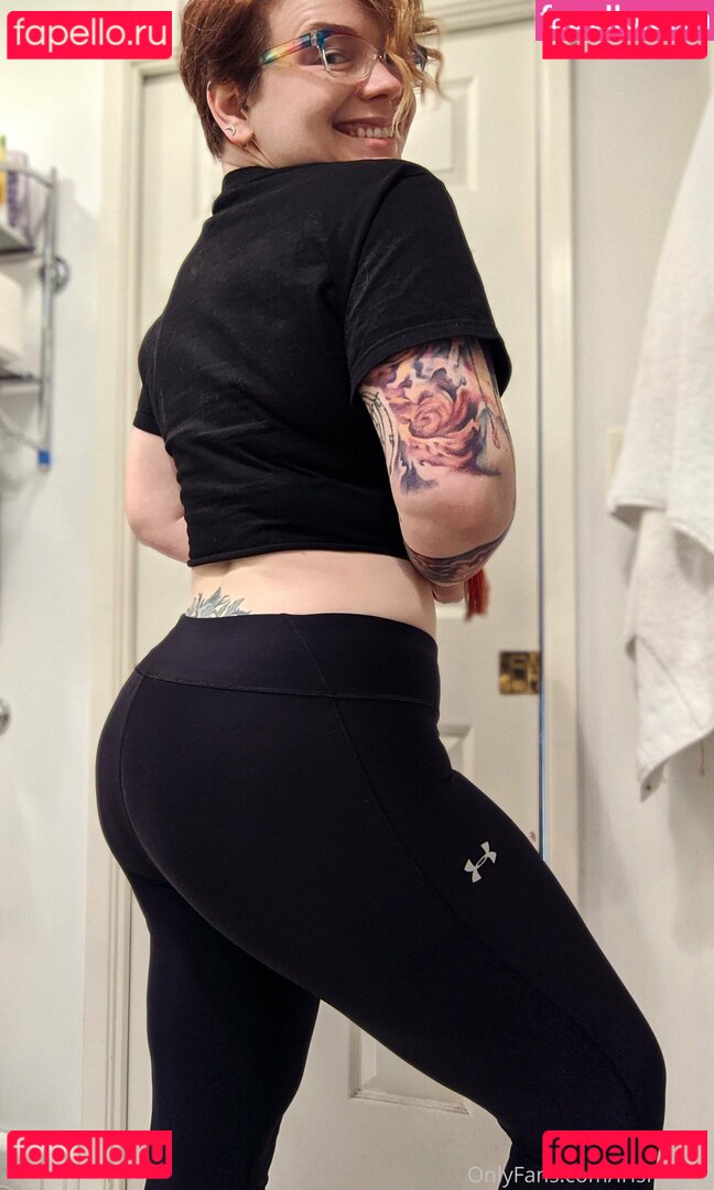 irisreigns / irisreins Onlyfans Photo Gallery 