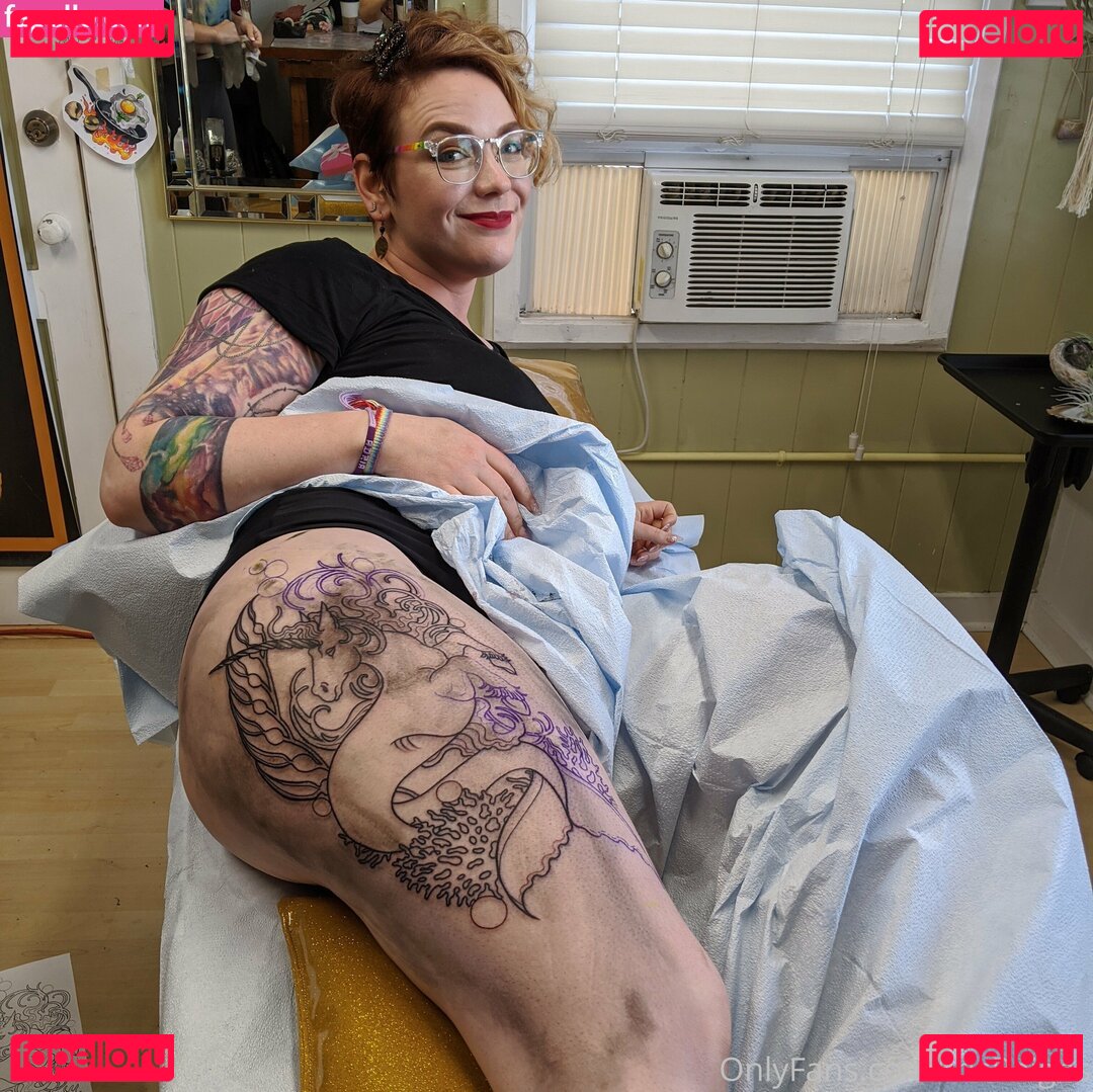 irisreigns / irisreins Onlyfans Photo Gallery 