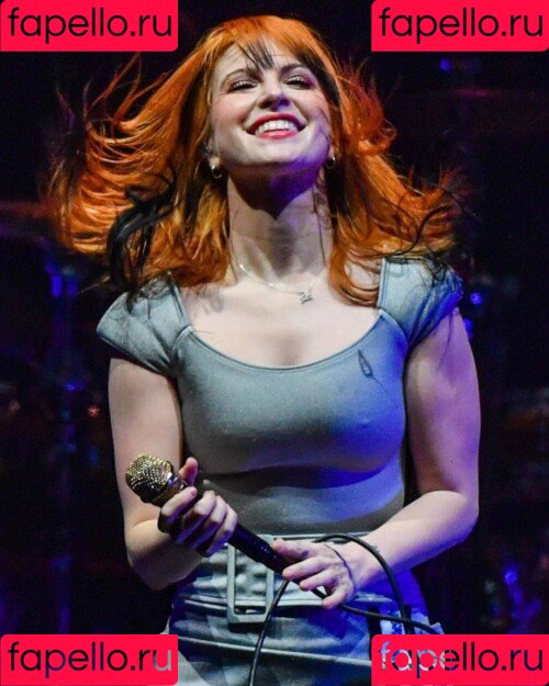 Hayley Williams Onlyfans Photo Gallery 