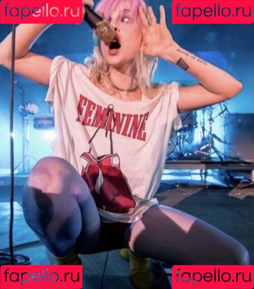 Hayley Williams Onlyfans Photo Gallery 