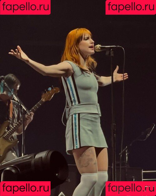 Hayley Williams Onlyfans Photo Gallery 