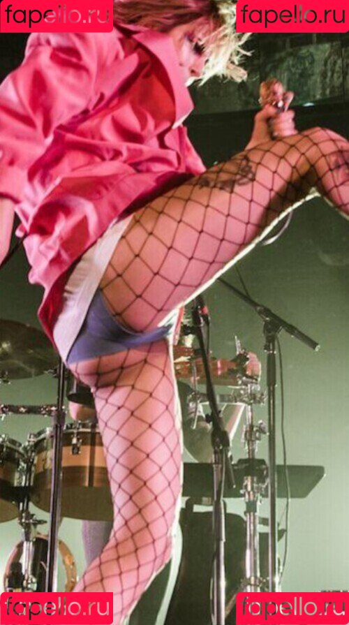 Hayley Williams Onlyfans Photo Gallery 