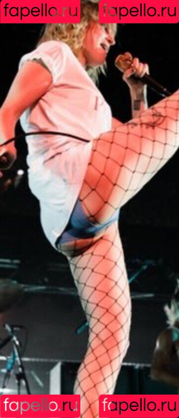 Hayley Williams Onlyfans Photo Gallery 