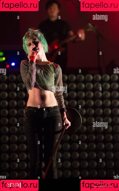 Hayley Williams Onlyfans Photo Gallery 