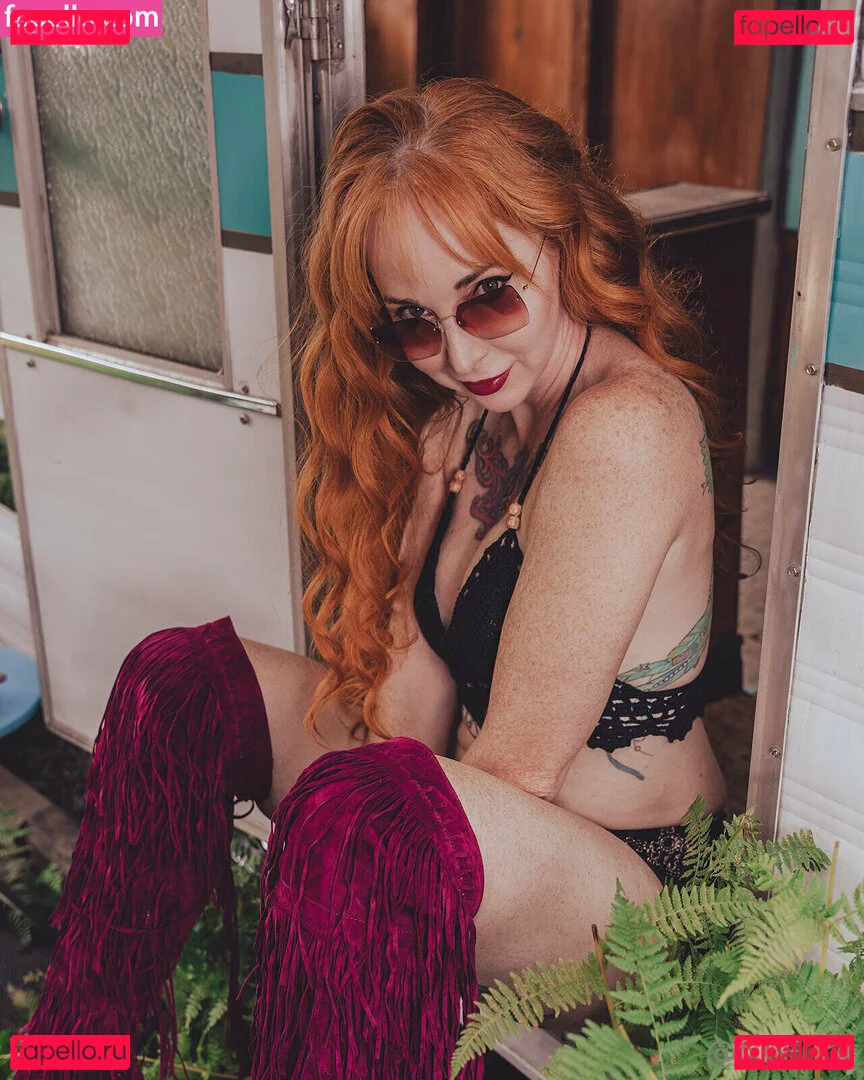 caelyx Onlyfans Photo Gallery 