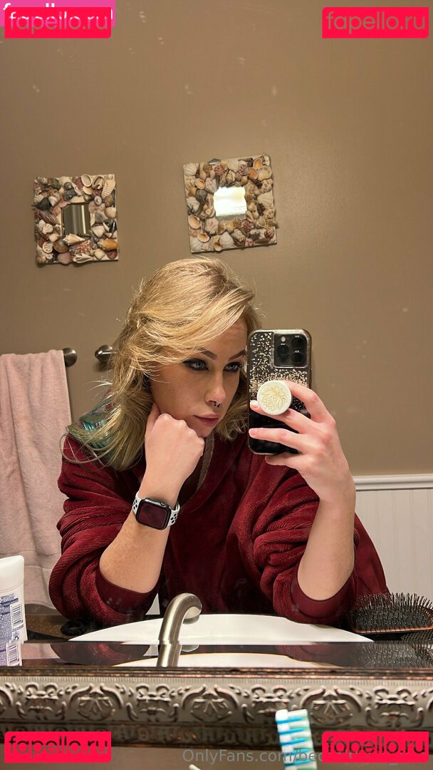 beccablows_free / beccabovee Onlyfans Photo Gallery 