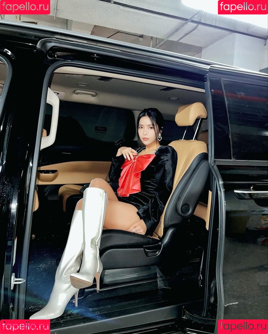 Solar Onlyfans Photo Gallery 