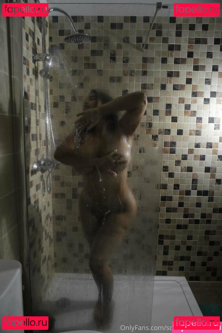 atleastimpretty / deliciusstinnykate Onlyfans Photo Gallery 