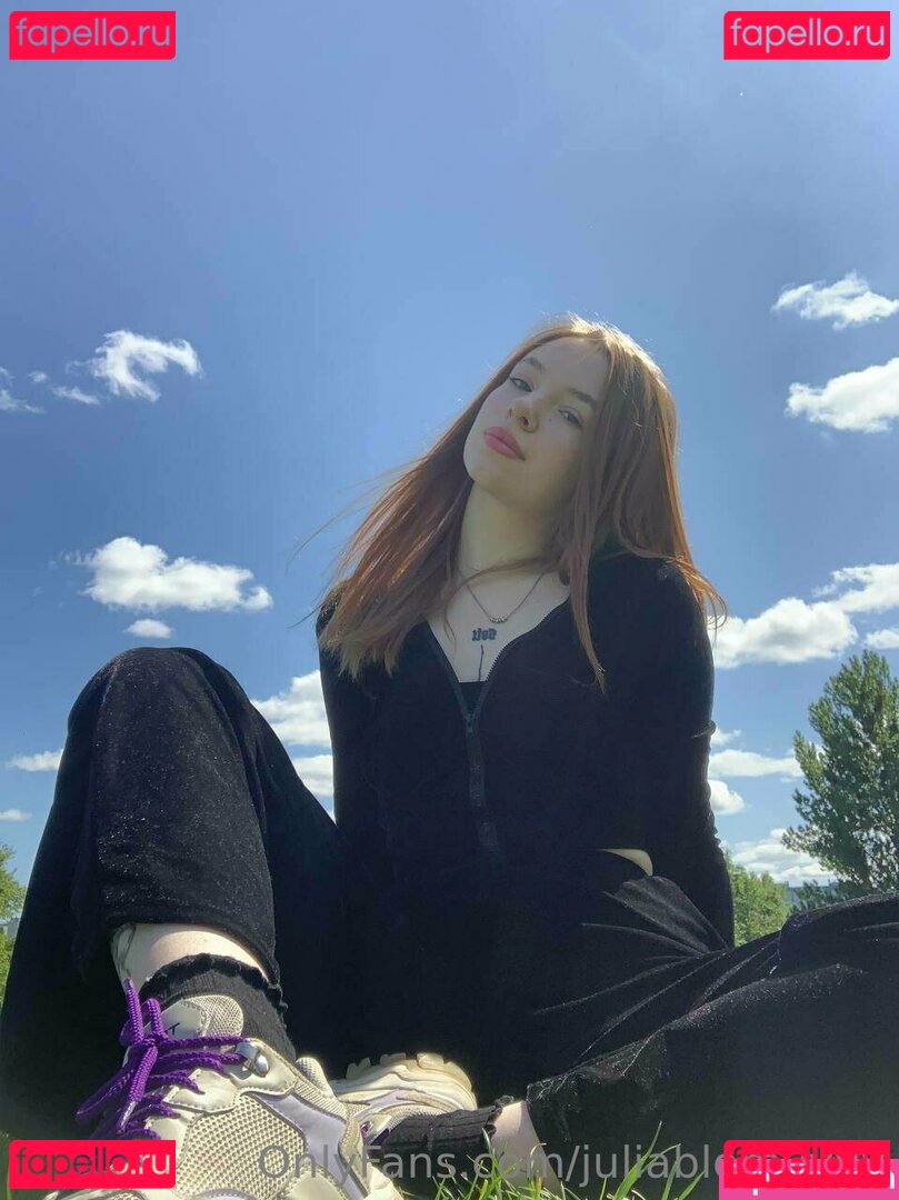 juliablomyyyy / juliaryb1 Onlyfans Photo Gallery 