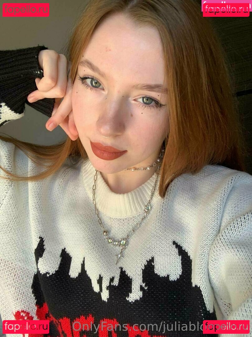 juliablomyyyy / juliaryb1 Onlyfans Photo Gallery 