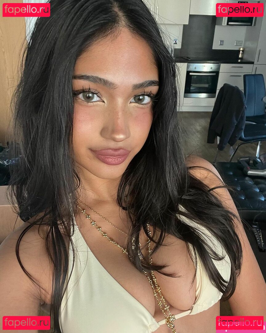 imanimalikaa / magikmilktea / manixbby Onlyfans Photo Gallery 