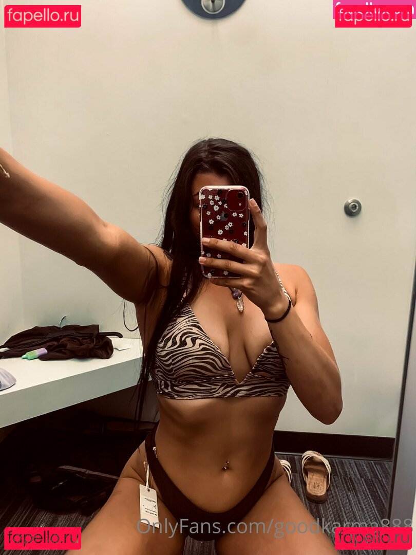 goodkarma888 / missdior888 Onlyfans Photo Gallery 