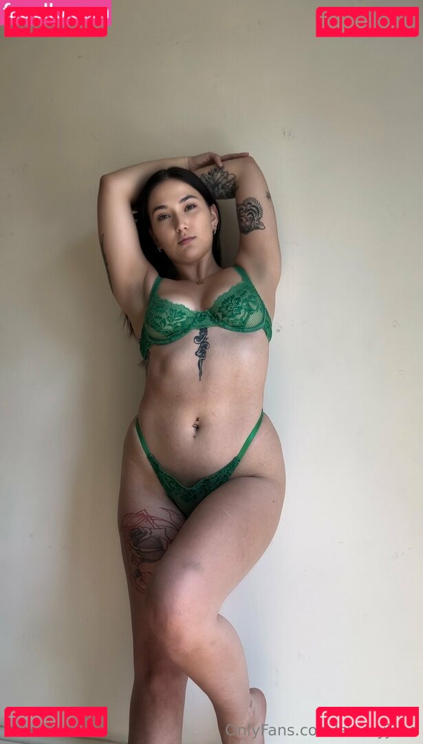 emmyjoee Onlyfans Photo Gallery 