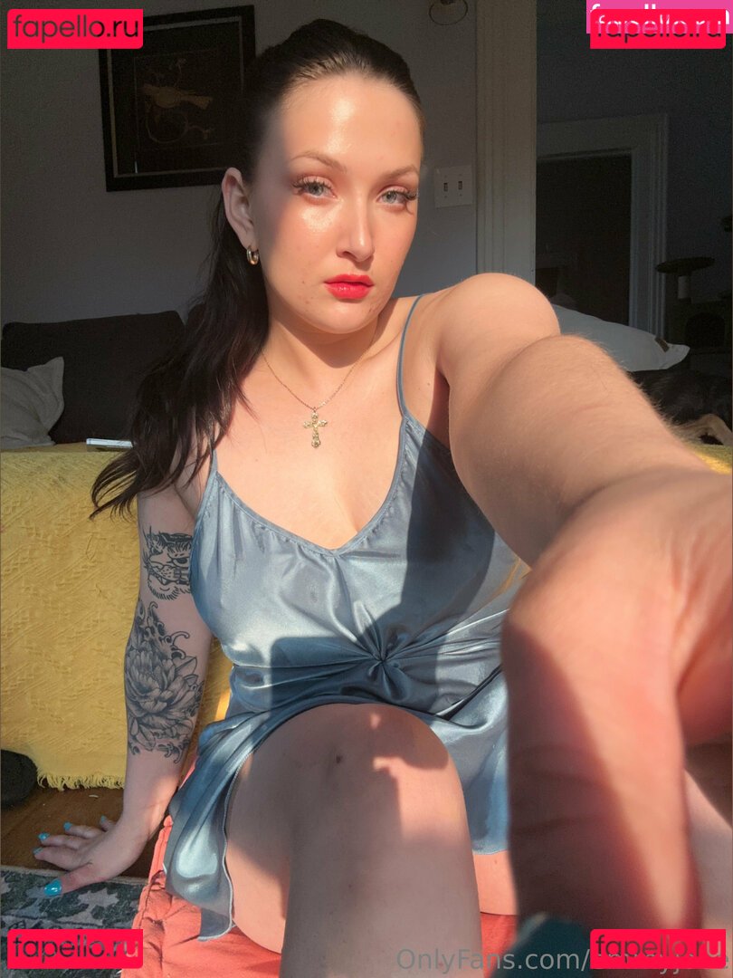 emmyjoee Onlyfans Photo Gallery 