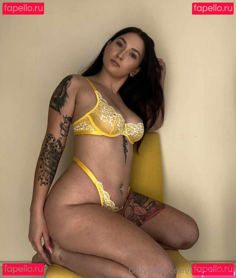 emmyjoee Onlyfans Photo Gallery 