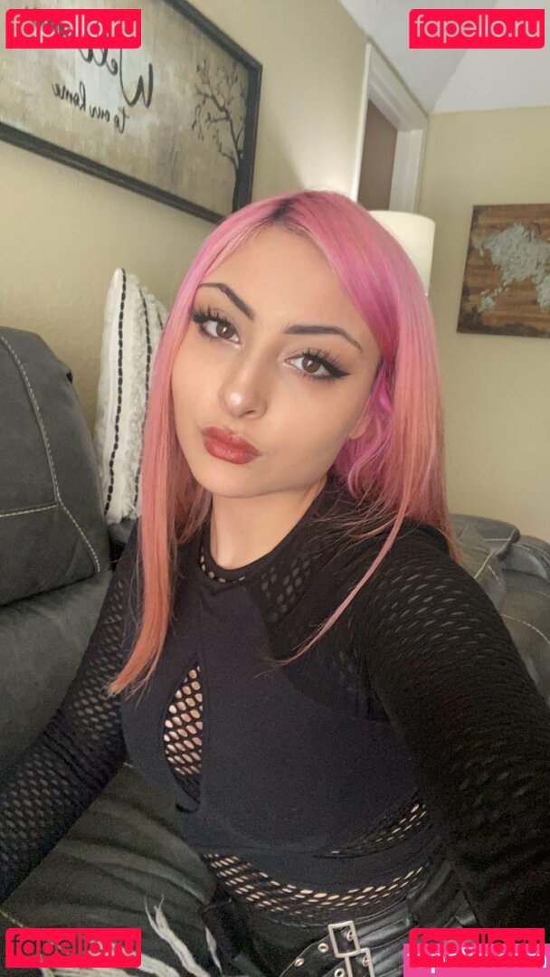 cheycheyhey Onlyfans Photo Gallery 