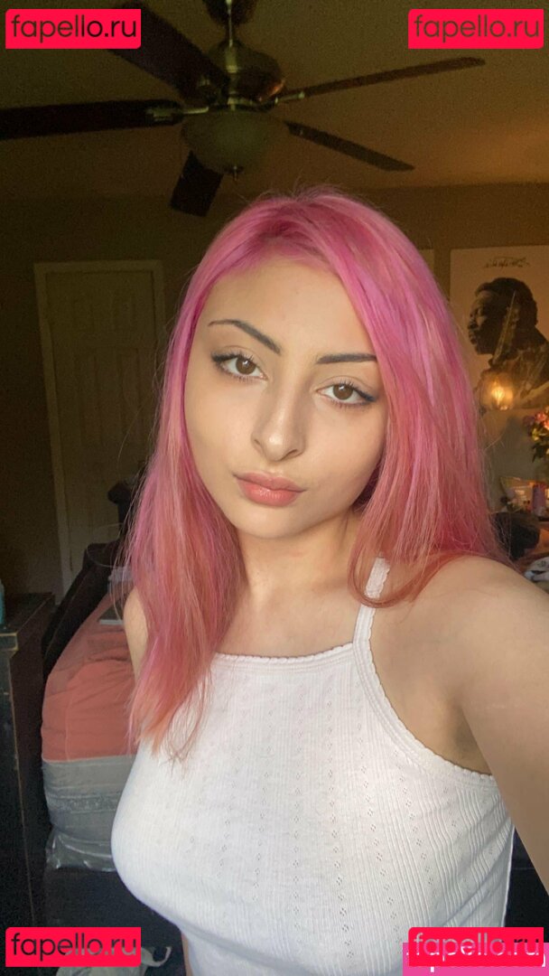 cheycheyhey Onlyfans Photo Gallery 