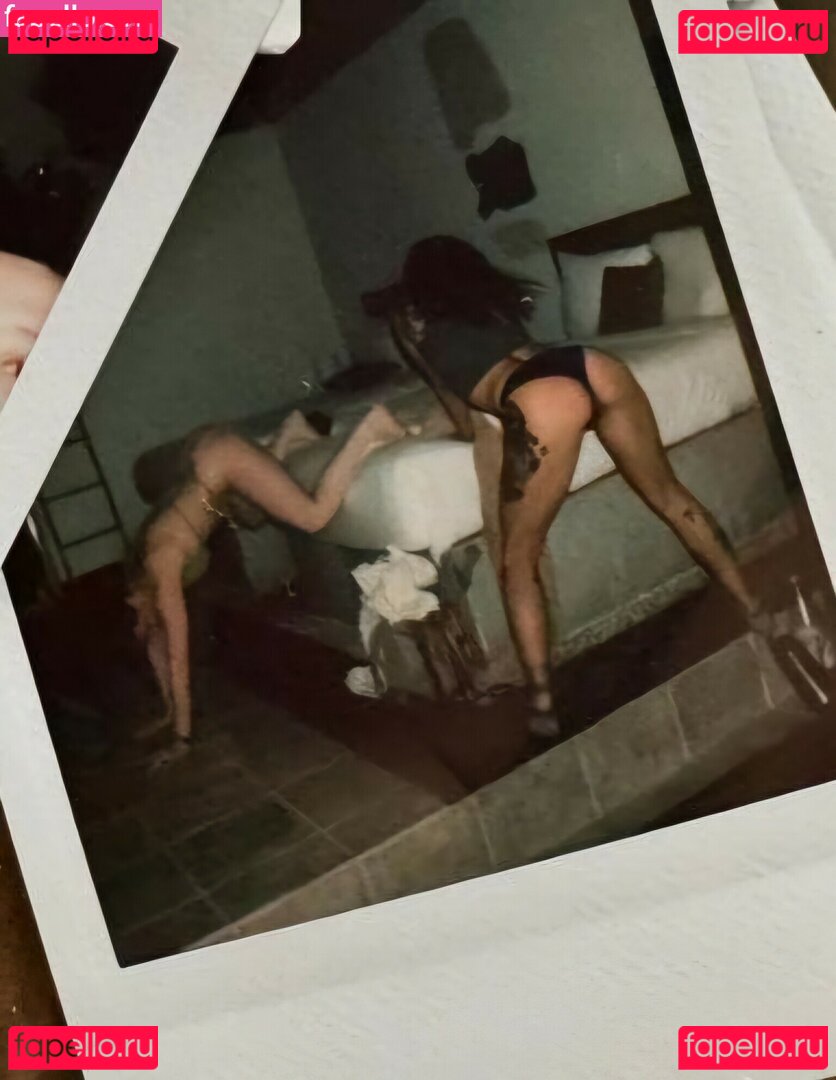 Geminiwitch / away / bay_leaf Onlyfans Photo Gallery 