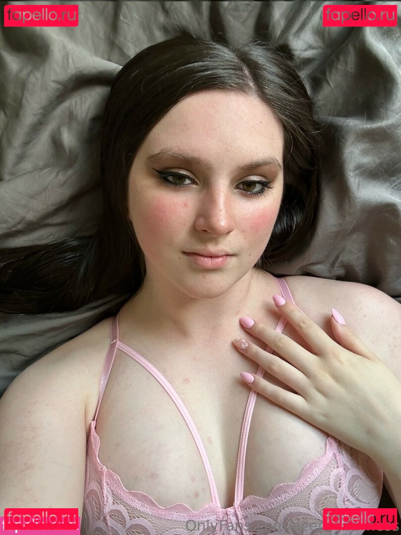 ACertifiedMess Onlyfans Photo Gallery 