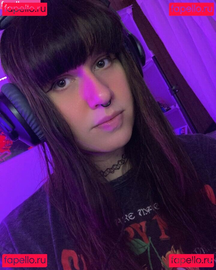 Gothmae / goth-mae / iGothMae Onlyfans Photo Gallery 