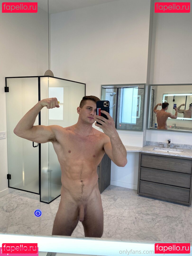 kaydengodly / rkg_offical Onlyfans Photo Gallery 