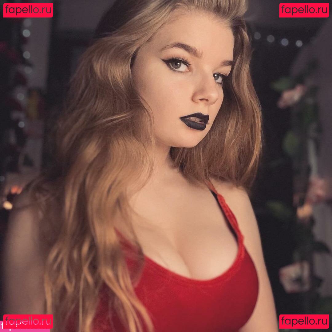 Heather Chandler / heatherchandlerspage Onlyfans Photo Gallery 