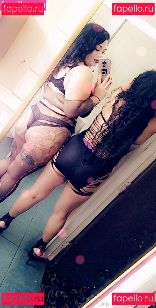 venus-blue / venusbluemodel Onlyfans Photo Gallery 