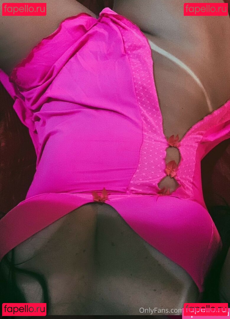 Letícia Beppler Onlyfans Photo Gallery 