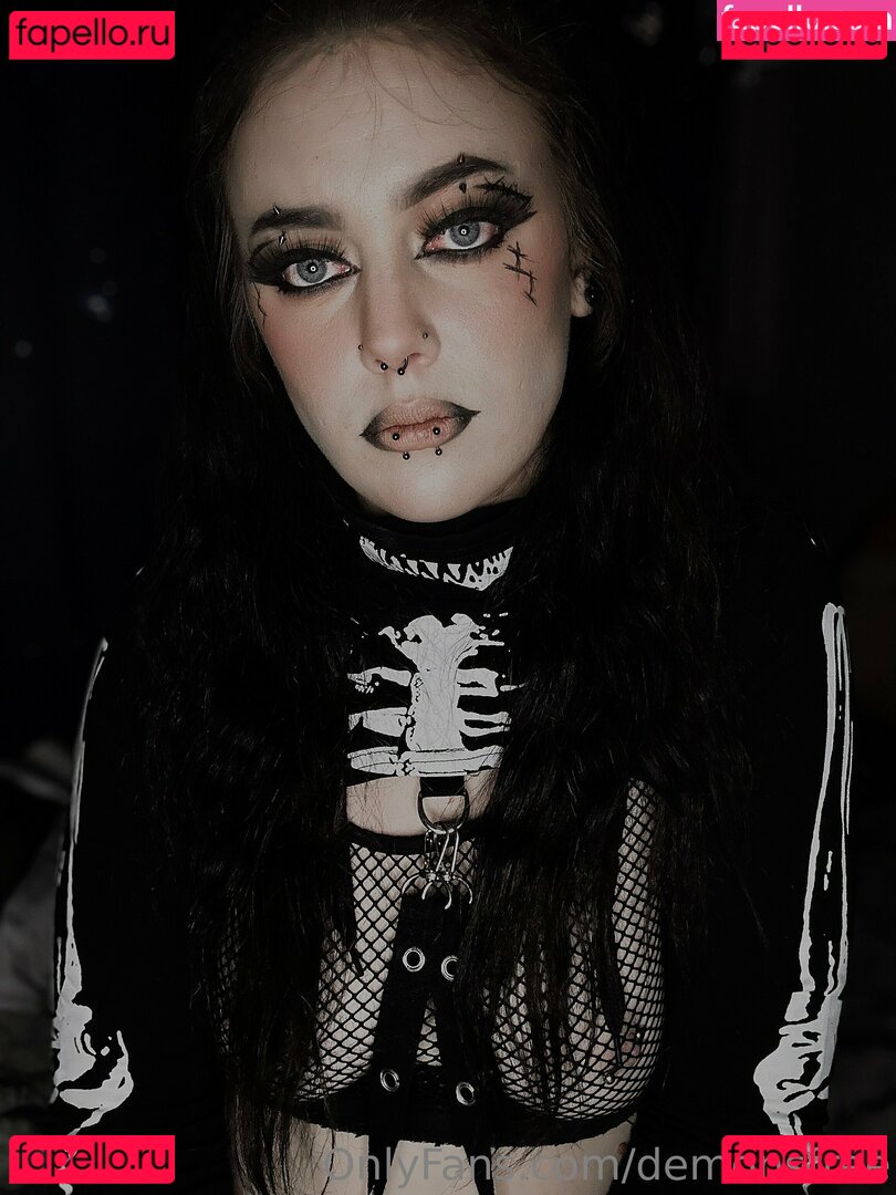 demonsfree / drownwitch Onlyfans Photo Gallery 