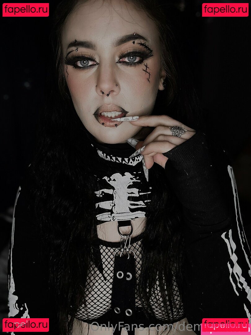 demonsfree / drownwitch Onlyfans Photo Gallery 