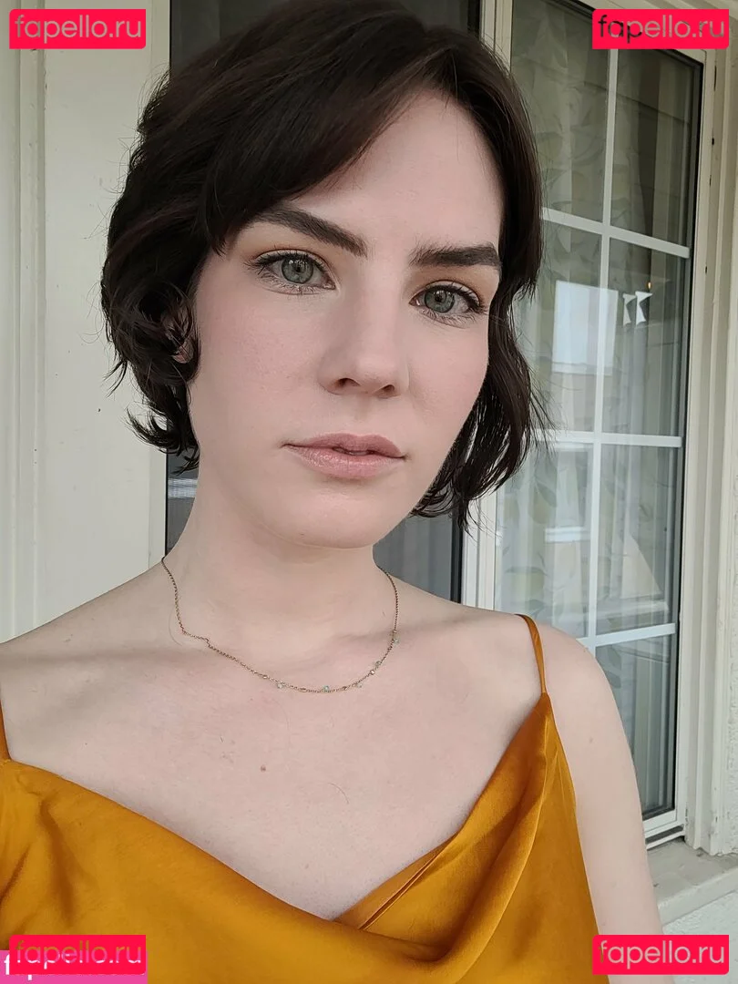 鱼子酱Fish Onlyfans Photo Gallery 