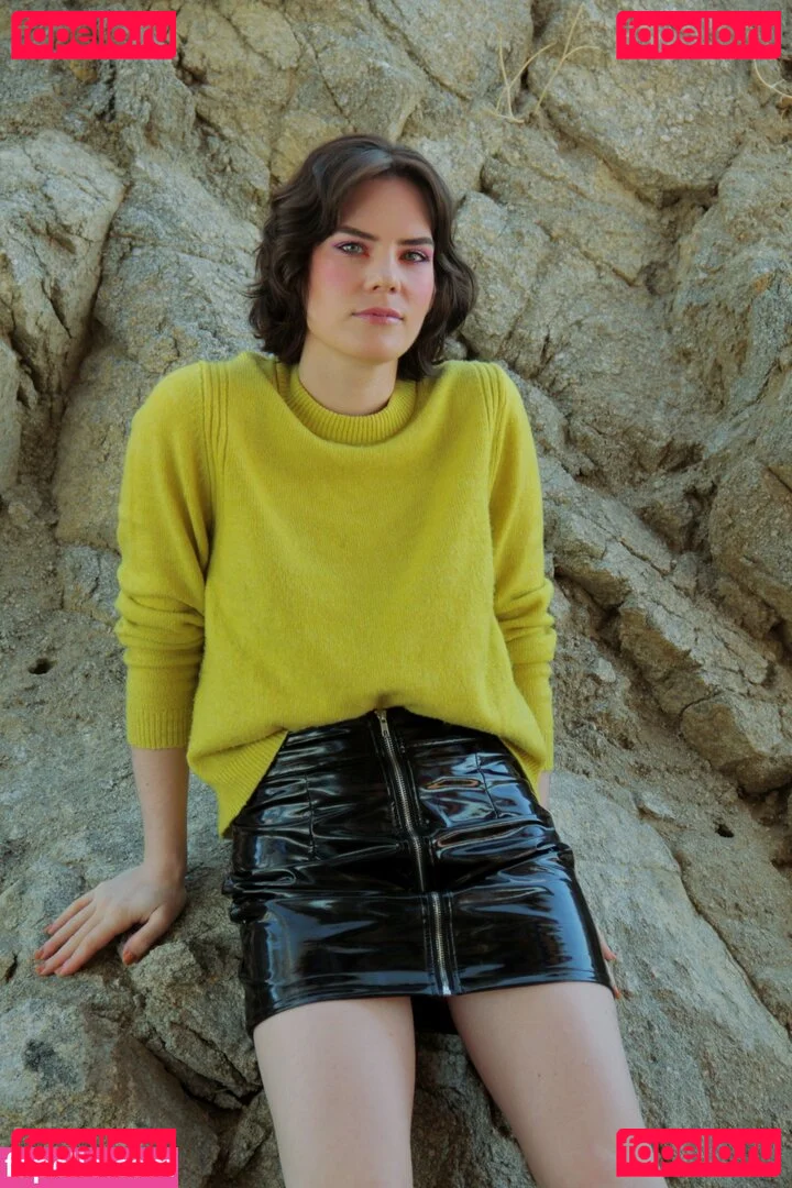 鱼子酱Fish Onlyfans Photo Gallery 