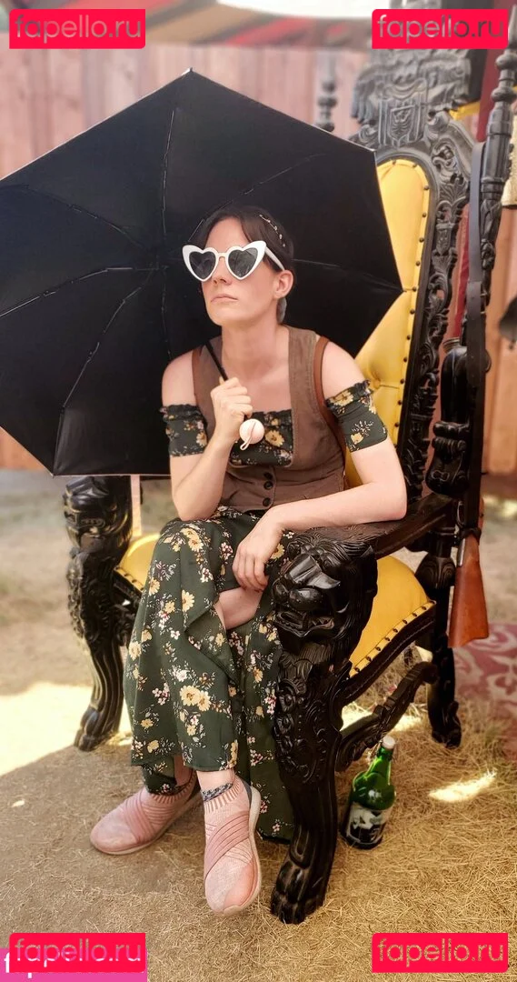 鱼子酱Fish Onlyfans Photo Gallery 